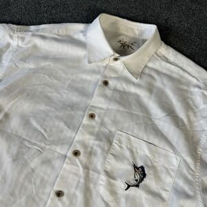 Bamboo Cay Marlin Men's L Embroidered Fishing Casual Button Up Shirt Beige White